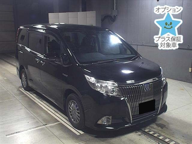 5617 Toyota Esquire ZWR80G 2016 г. (JU Gifu)