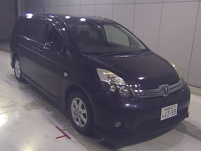 55264 Toyota Isis ZGM10W 2013 г. (Honda Nagoya)