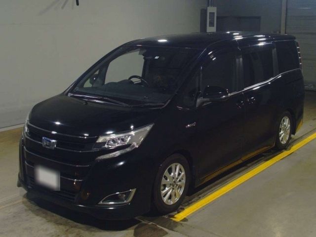 427 Toyota Noah ZWR80G 2017 г. (TAA Yokohama)