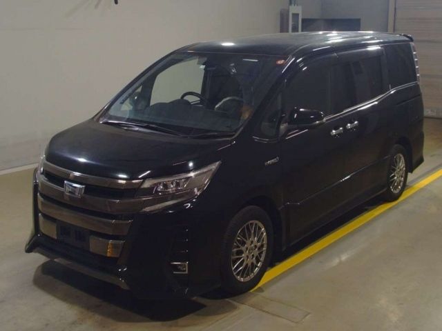 542 Toyota Noah ZWR80W 2019 г. (TAA Yokohama)