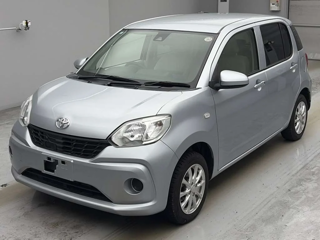 Toyota Passo M710A 2018