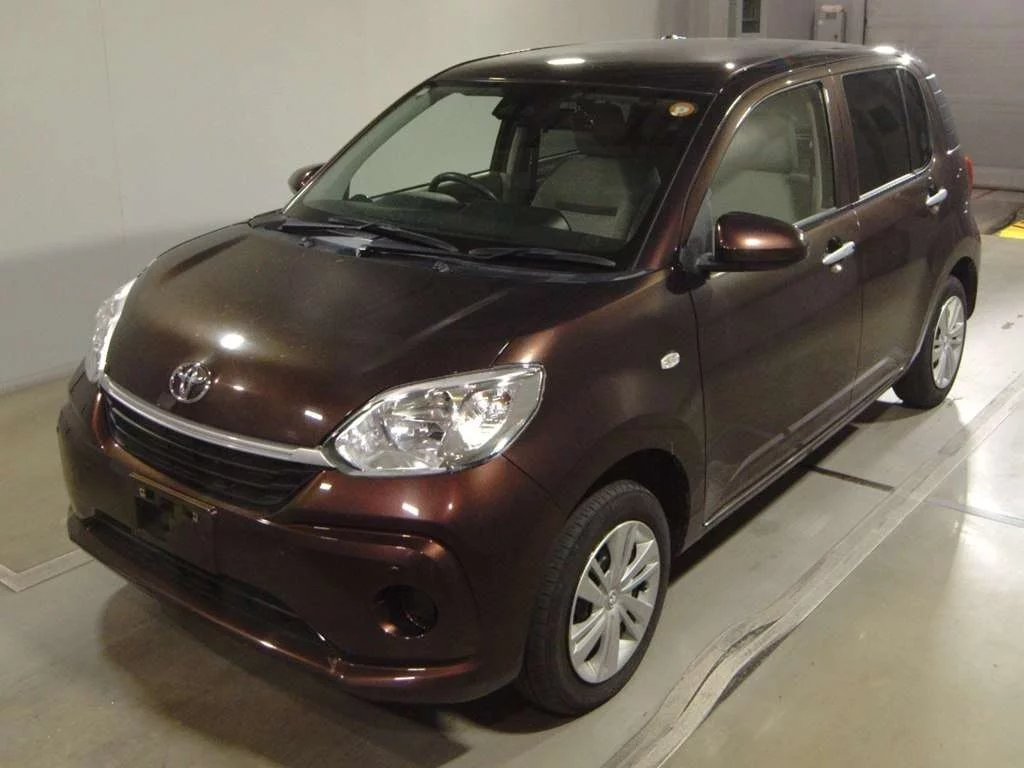 Toyota Passo M710A 2022
