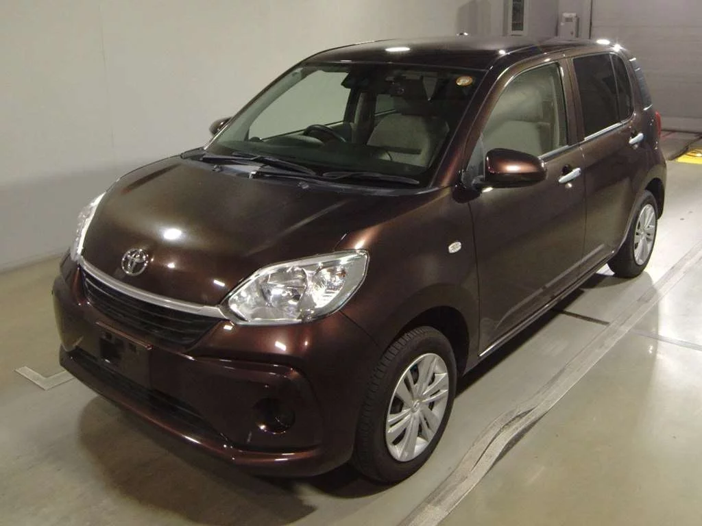 Toyota Passo M710A 2022