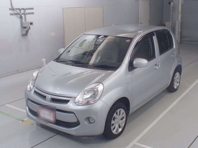 30088 Toyota Passo KGC30 2014 г. (CAA Chubu)