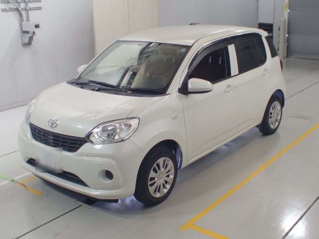 30561 Toyota Passo M700A 2017 г. (CAA Chubu)