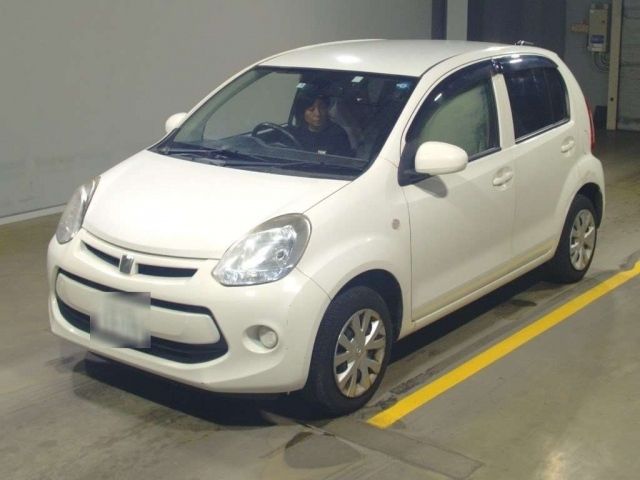 346 Toyota Passo KGC30 2015 г. (TAA Yokohama)