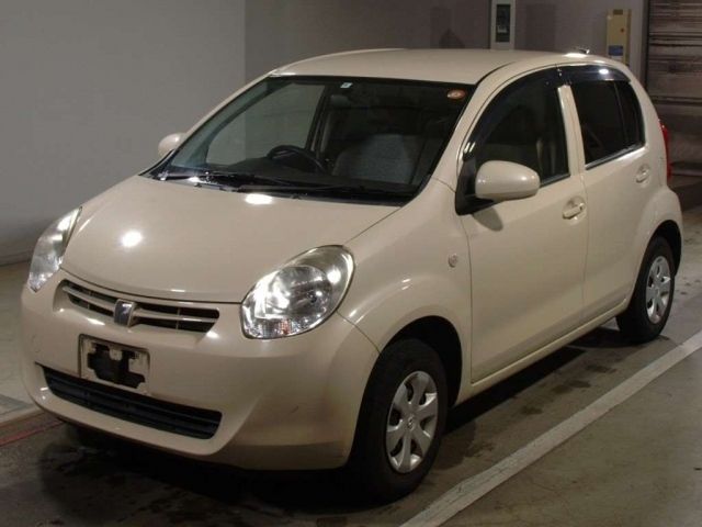 4366 Toyota Passo KGC30 2012 г. (TAA Chubu)