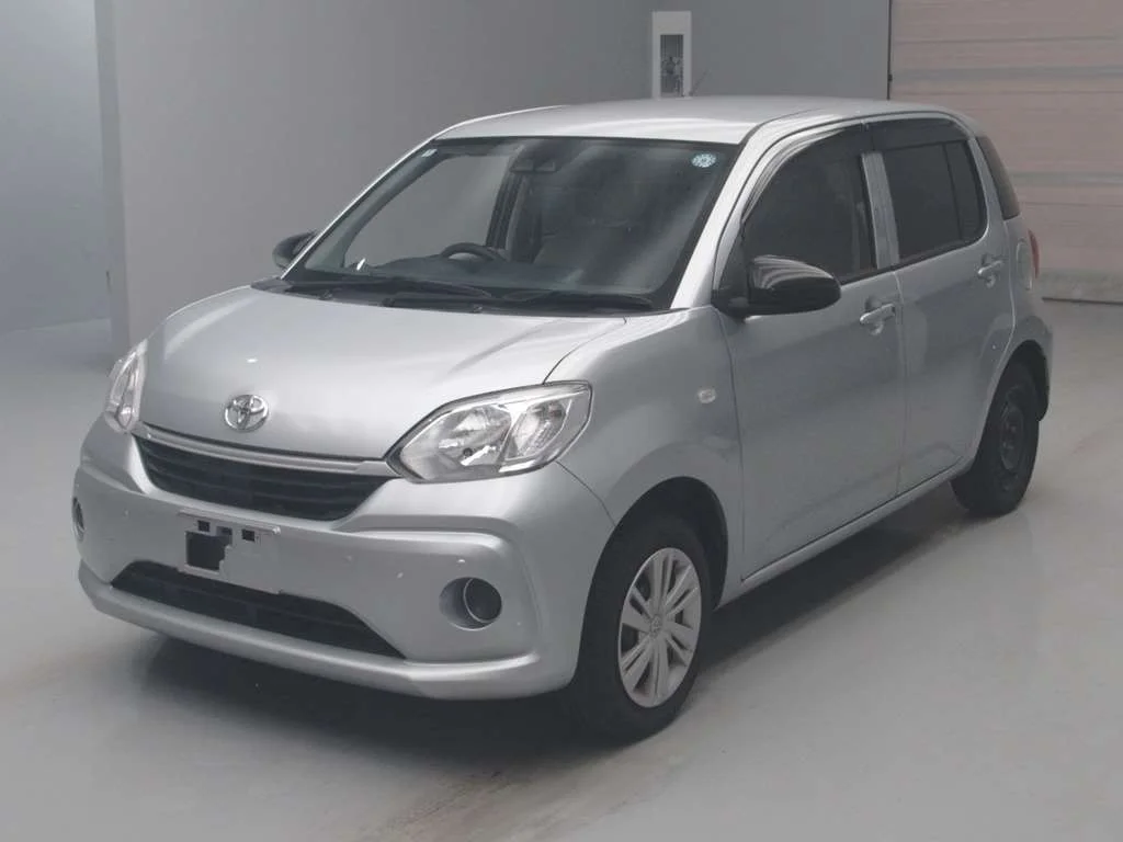 Toyota Passo M710A 2022