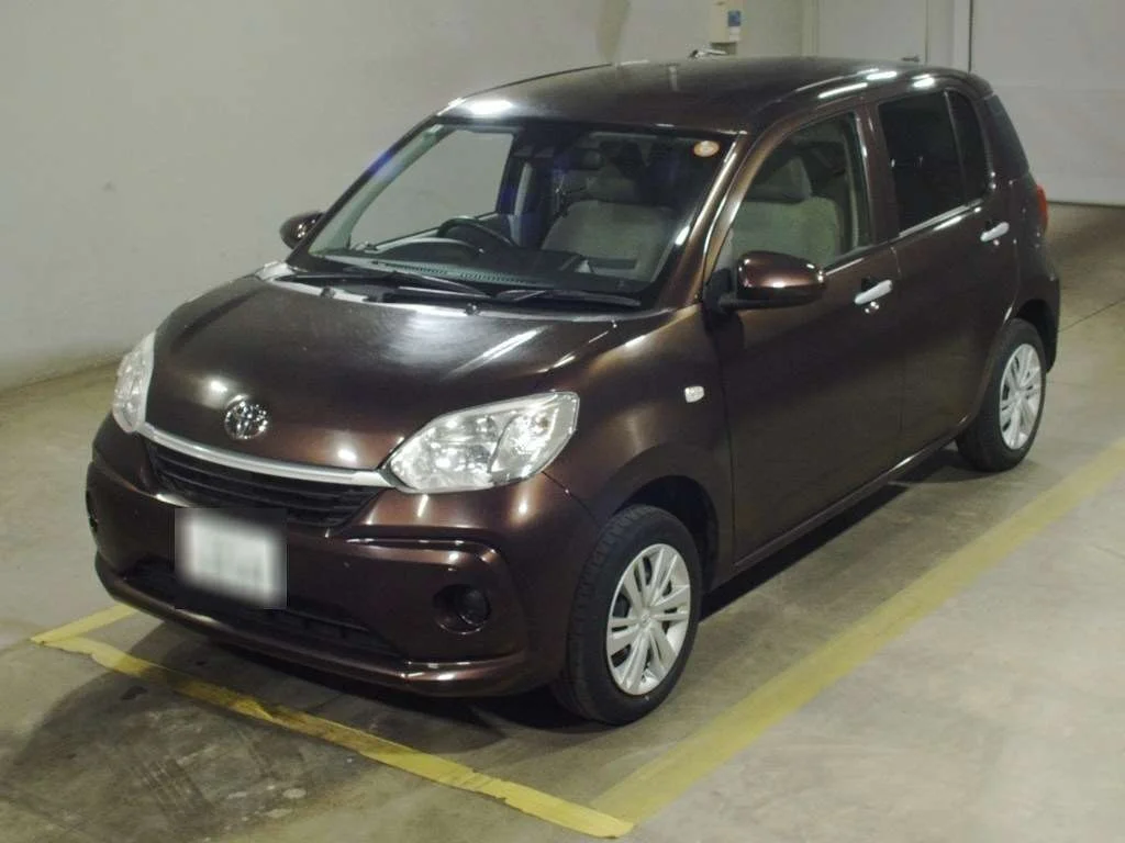 Toyota Passo M710A 2022