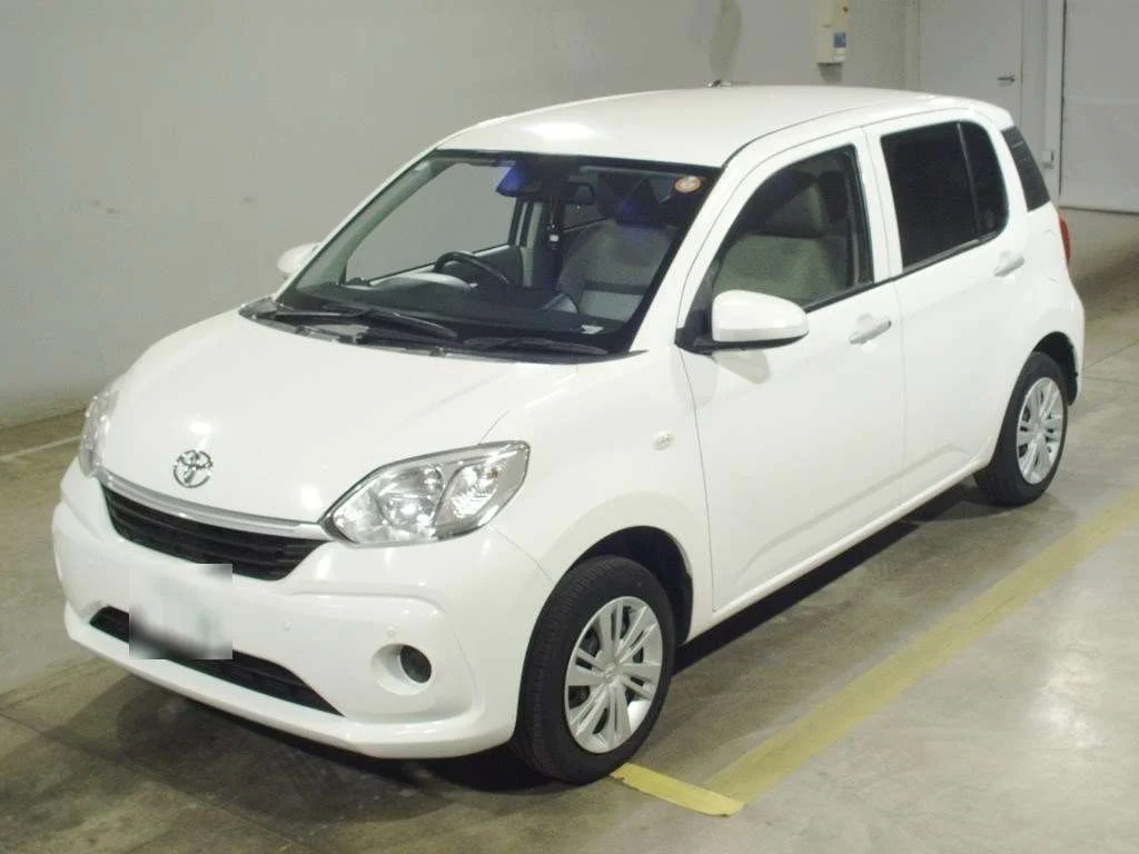 Toyota Passo M710A 2022