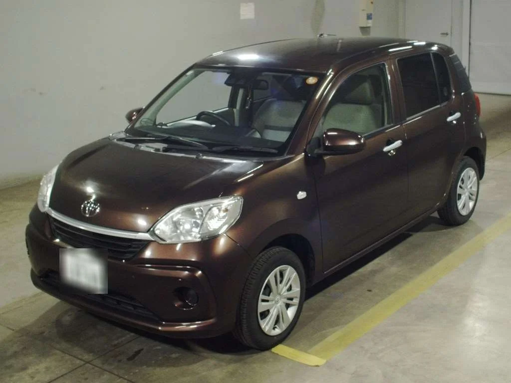 Toyota Passo M710A 2022