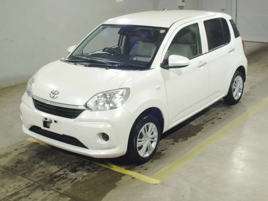 Toyota Passo M710A 2022