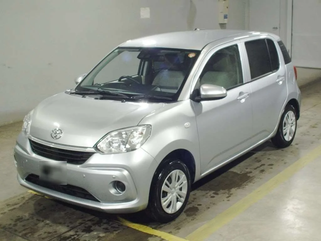 Toyota Passo M710A 2022