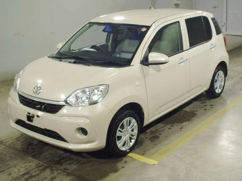 Toyota Passo M710A 2022