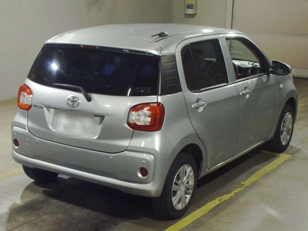 Toyota Passo M710A 2022