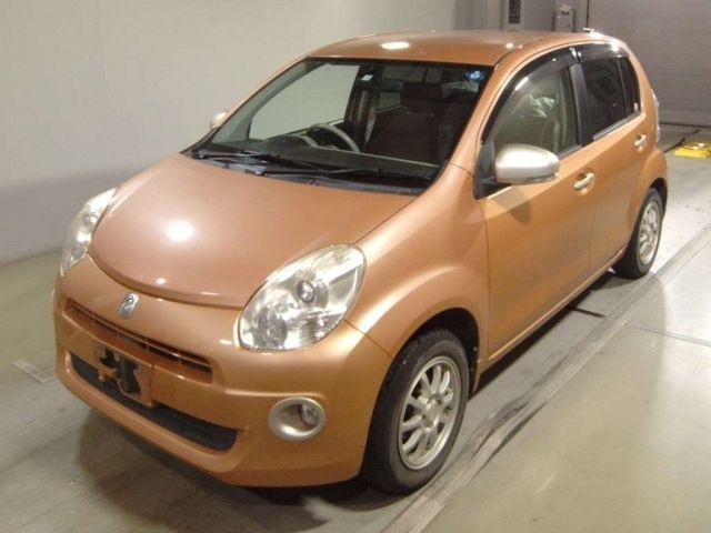 7189 Toyota Passo KGC30 2011 г. (TAA Tohoku)