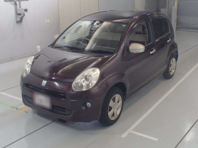 90362 Toyota Passo KGC30 2011 г. (CAA Chubu)