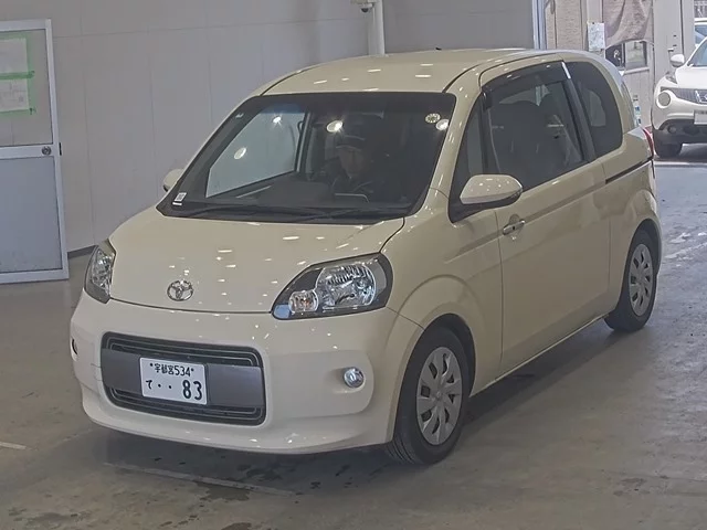 Toyota Porte NSP141 2018