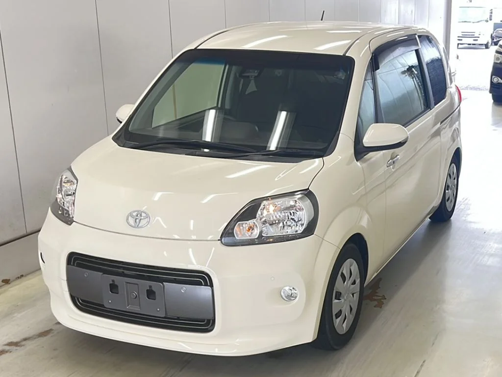 Toyota Porte NSP141 2019