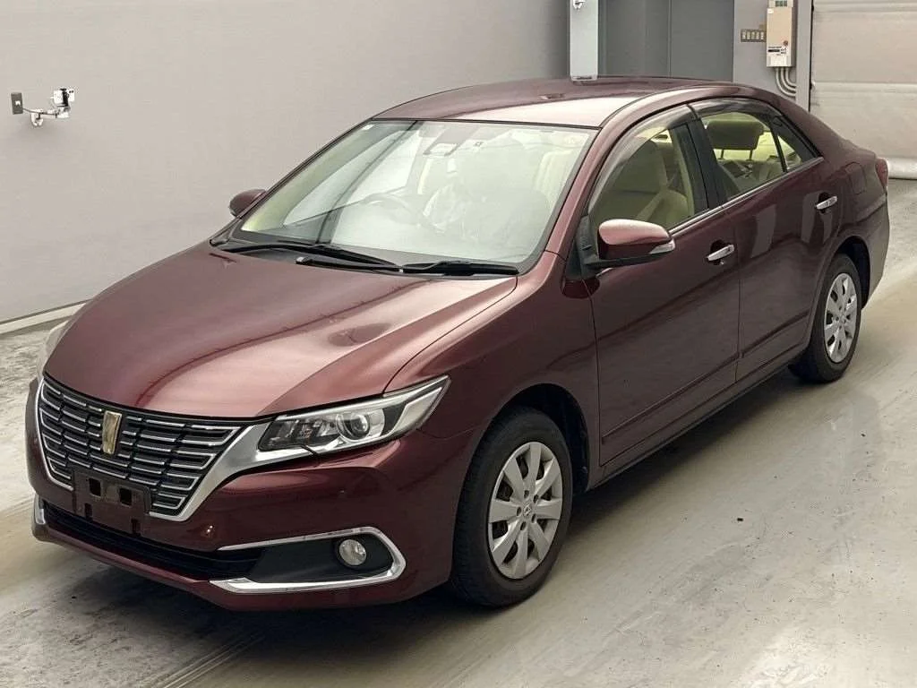 Toyota Premio ZRT260 2018