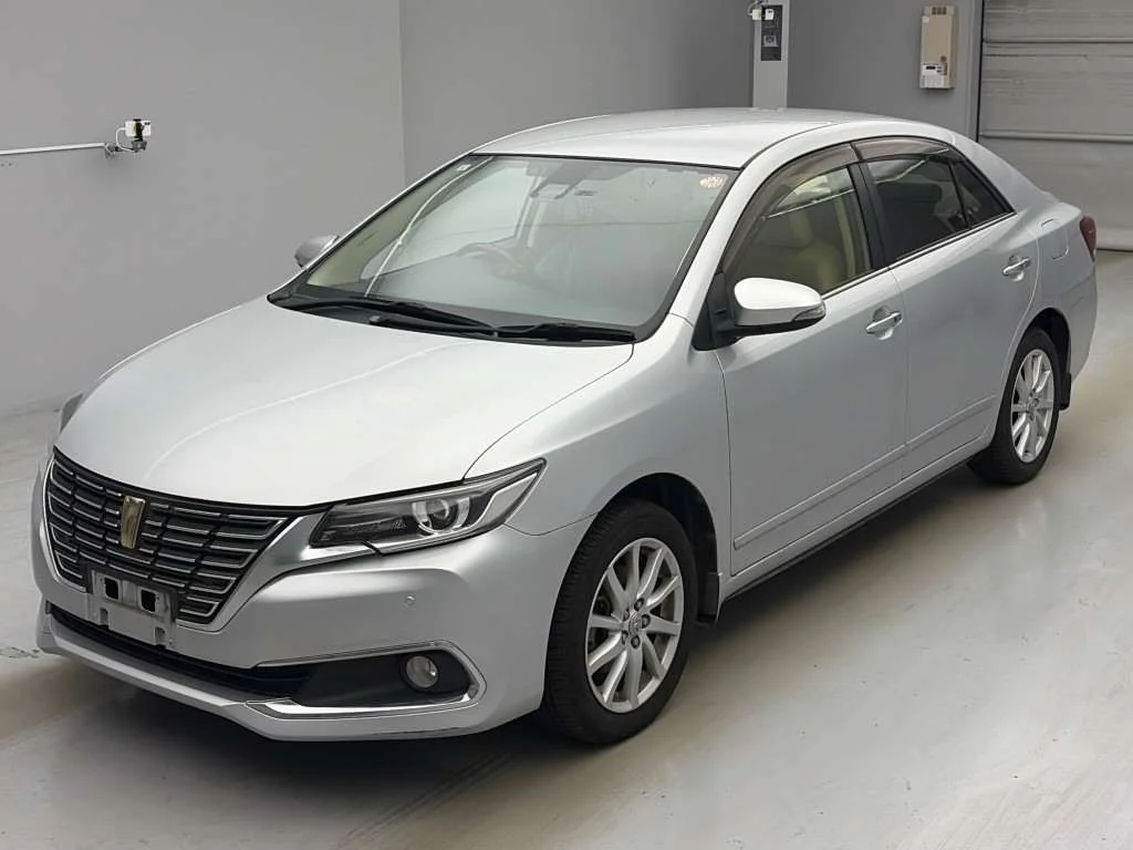 Toyota Premio ZRT260 2019