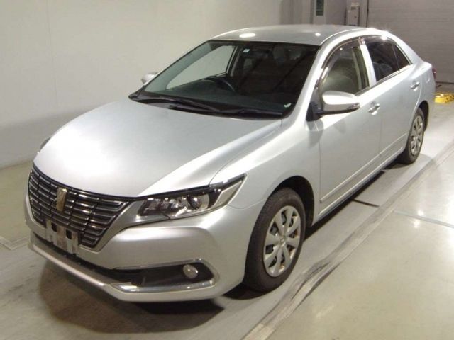 3 Toyota Premio ZRT260 2018 г. (TAA Tohoku)