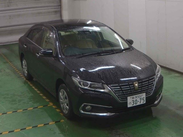 3057 Toyota Premio NZT260 2018 г. (JU Niigata)