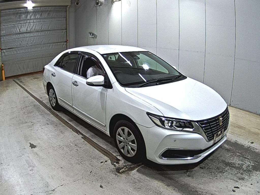 Toyota Premio NZT260 2018