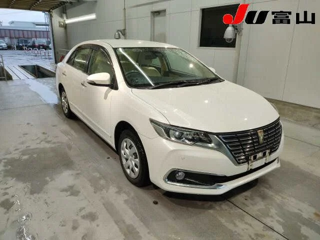Toyota Premio NZT260 2019