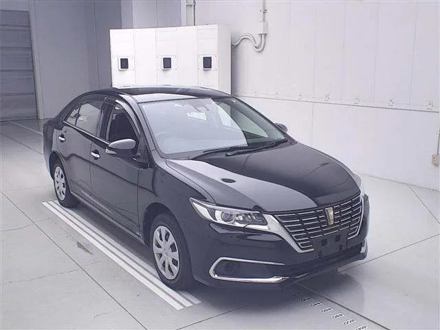 Toyota Premio NZT260 2018