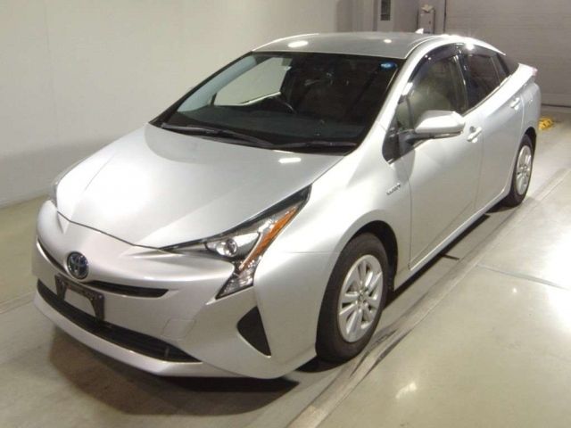 1 Toyota Prius ZVW55 2018 г. (TAA Tohoku)