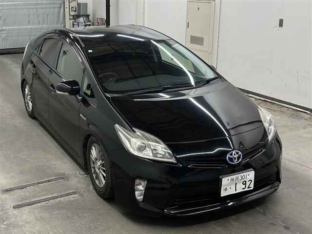 10050 Toyota Prius ZVW30 2012 г. (MIRIVE Saitama)