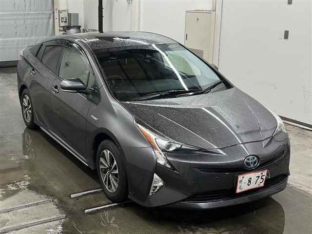 10100 Toyota Prius ZVW55 2016 г. (MIRIVE Saitama)