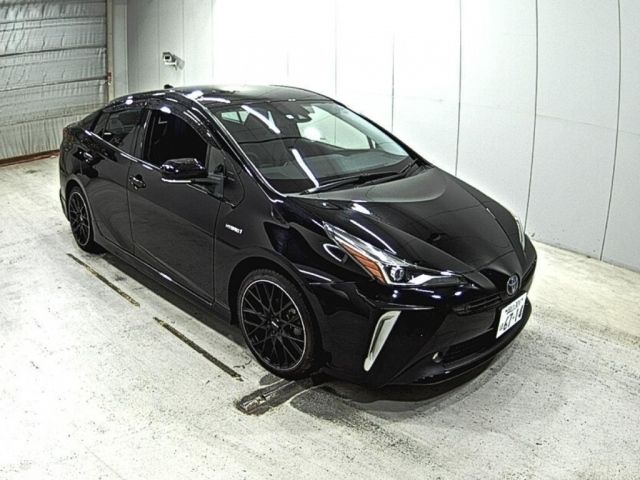 1032 Toyota Prius ZVW51 2019 г. (LAA Okayama)