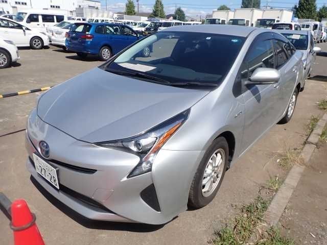 108 Toyota Prius ZVW50 2018 г. (ORIX Atsugi Nyusatsu)