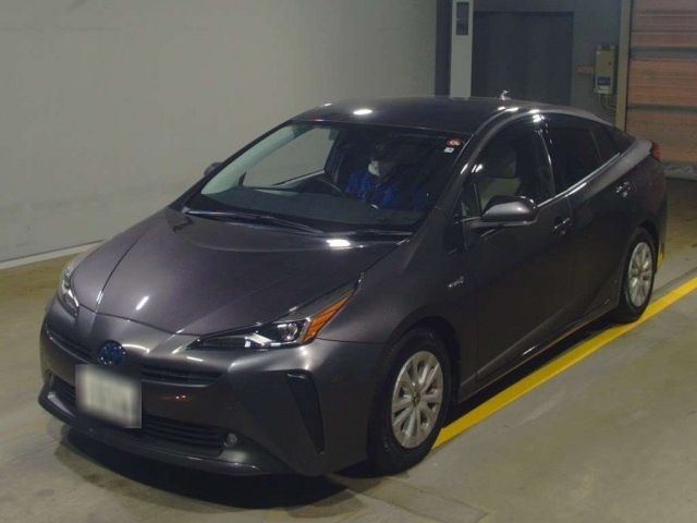 12648 Toyota Prius ZVW51 2019 г. (TAA Yokohama)