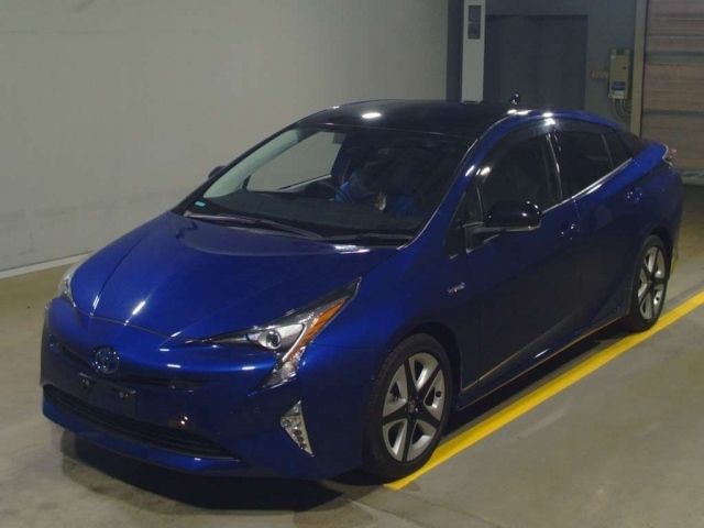 12650 Toyota Prius ZVW50 2018 г. (TAA Yokohama)