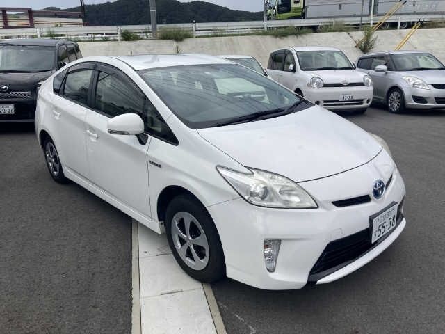 14016 Toyota Prius ZVW30 2012 г. (AUCNET)