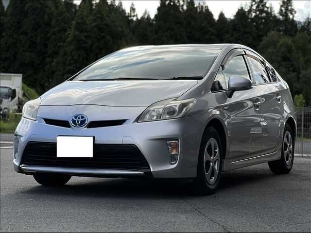 14042 Toyota Prius ZVW30 2013 г. (AUCNET)