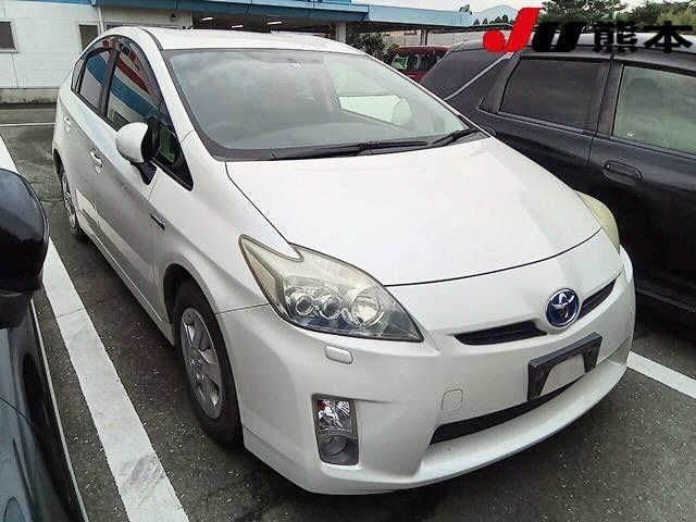 1609 Toyota Prius ZVW30 2011 г. (JU Kumamoto)