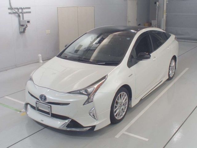 20077 Toyota Prius ZVW50 2018 г. (CAA Chubu)