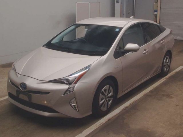 203 Toyota Prius ZVW51 2016 г. (TAA Kantou)