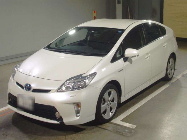 2144 Toyota Prius ZVW30 2015 г. (TAA Hiroshima)