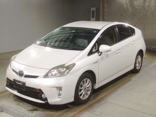 2200 Toyota Prius ZVW30 2013 г. (TAA Kinki)