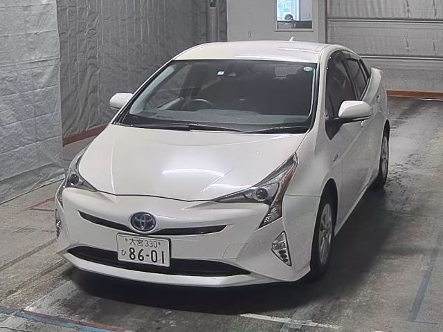 2506 Toyota Prius ZVW50 2017 г. (HERO)