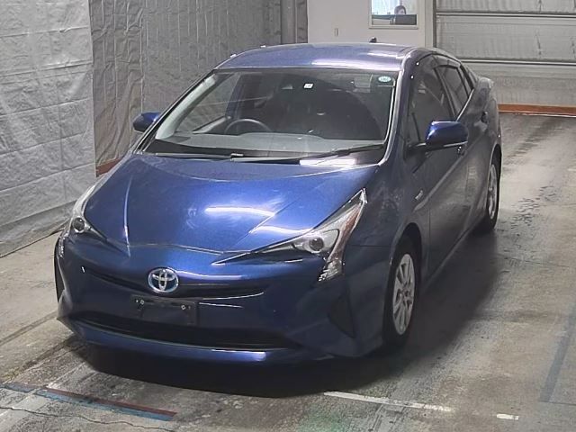 3004 Toyota Prius ZVW50 2017 г. (HERO)