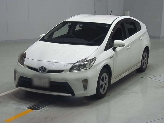 30059 Toyota Prius ZVW30 2015 г. (CAA Chubu)