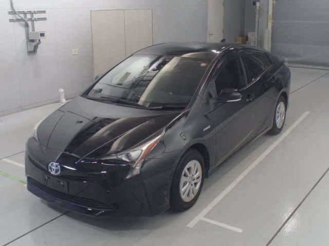 30078 Toyota Prius ZVW50 2018 г. (CAA Chubu)