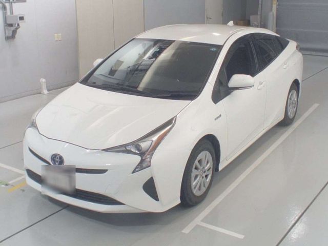 30078 Toyota Prius ZVW50 2018 г. (CAA Chubu)