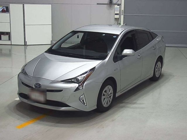 30086 Toyota Prius ZVW50 2018 г. (CAA Chubu)